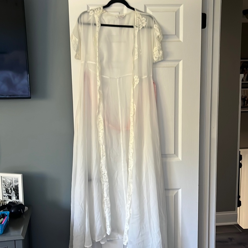 White Bridal Robe Size XS